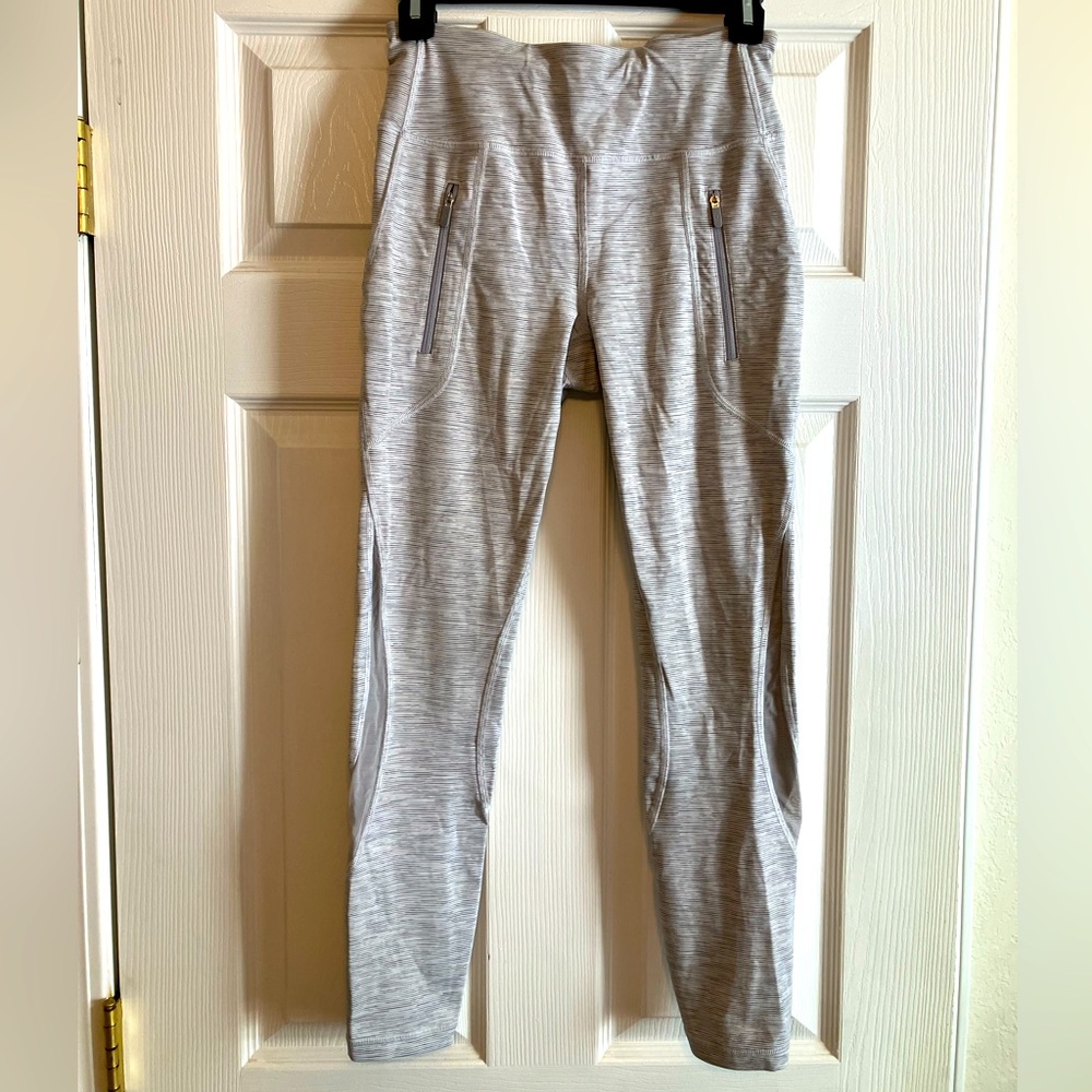 Lululemon light gray striped high waist mesh cut out zip pocket leggings size 6